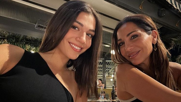 Η Βανδή έγινε έξαλλη με τα σχόλια σε βίντεο της κόρης της (VIDEO)