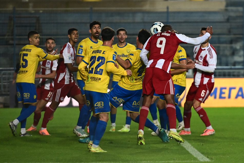 Στη Φιλαδέλφεια φάουλ, στο Αγρίνιο… γκολ: Γκολ ταμάμ με του Γιόβιτς, μέτρησε για τον Ολυμπιακό κόντρα στον Παναιτωλικό!