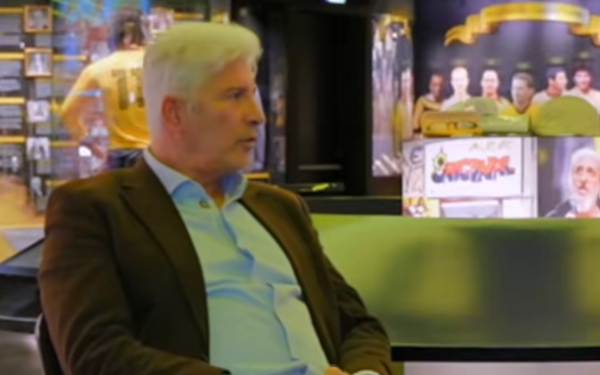 Συγκλονιστικός Στέλιος Μανωλάς: «Σε κάθε μου βήμα, νιώθω ότι κουβαλάω την ΑΕΚ» (VIDEO)